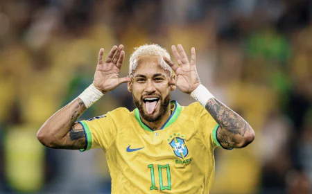 Neymar lamenta corte da Seleção e evita riscos na recuperação