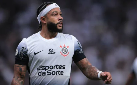 Corinthians terá que pagar quase todo prêmio para Depay caso vença o Paulistão