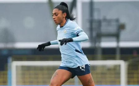 Champions feminina tem brasileira em campo