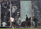 LIBERTADORES: COLO-COLO X FORTALEZA É INTERROMPIDO APÓS INVASÃO DE TORCEDORES