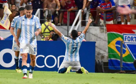 FORTALEZA ESTREIA NA LIBERTADORES E VIRA COADJUVANTE EM SHOW ARGENTINO NO CASTELÃO