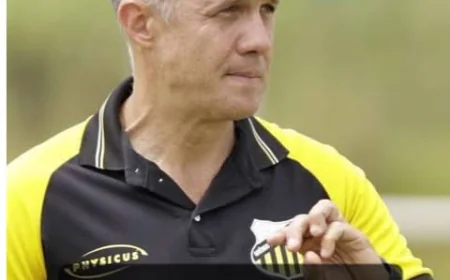 EDUARDO BAPTISTA DEIXA O COMANDO DO GRÊMIO NOVORIZONTINO