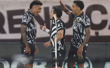BOTAFOGO VENCE JUVENTUDE EM CASA E CONQUISTA PRIMEIRA VITÓRIA NO BRASILEIRÃO