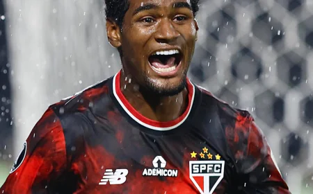 SÃO PAULO VENCE FORA DE CASA