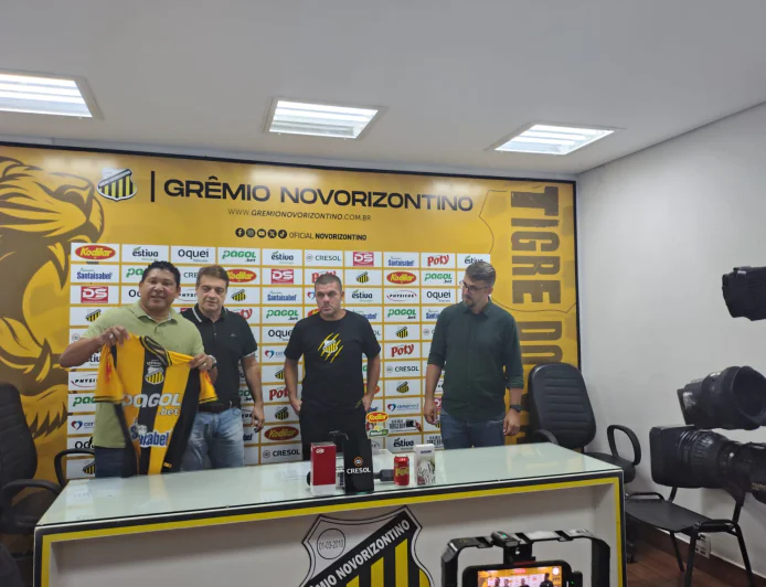 Humberto Louzer, novo treinador do Novorizontino fala em sua coletiva de imprensa: