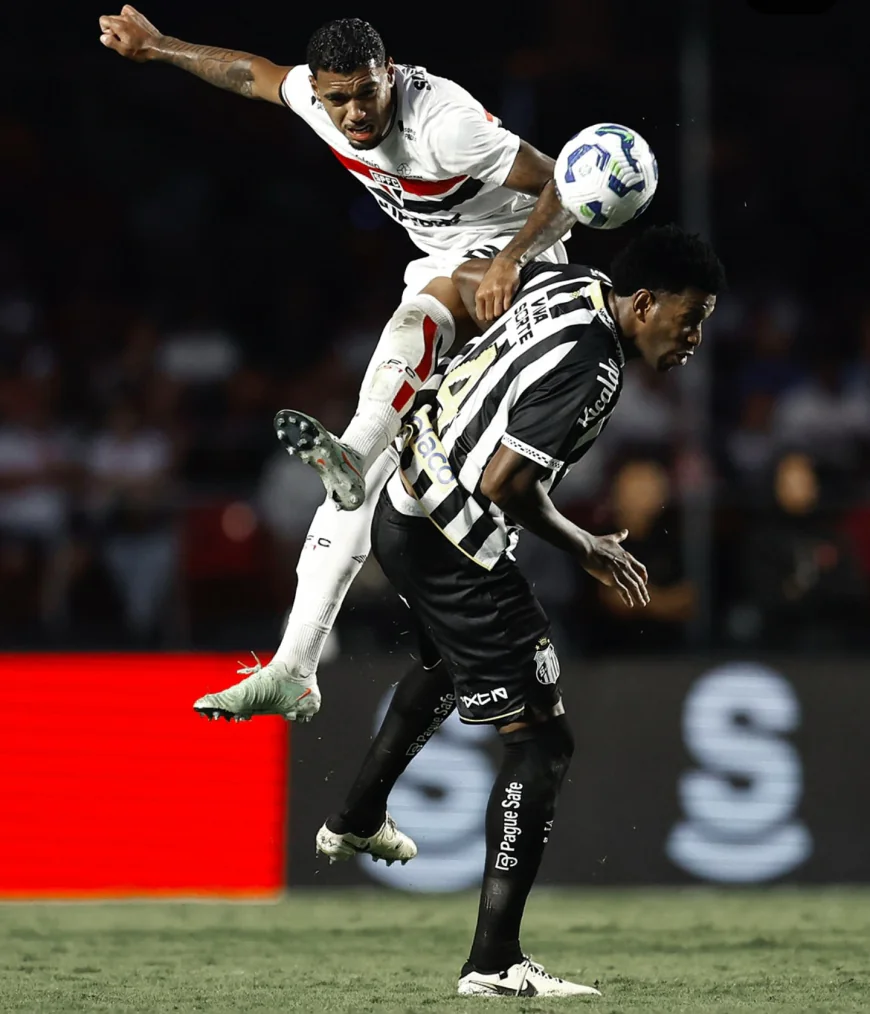 SÃO PAULO VENCE A PRIMEIRA NO BRASILEIRÃO