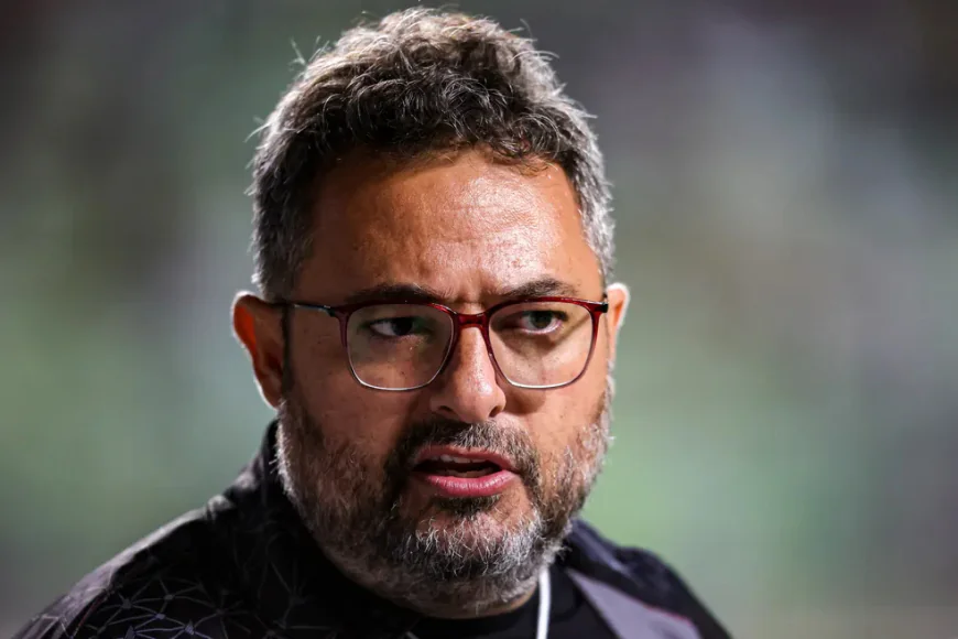 ALEXANDRE MATTOS CHEGA AO SANTOS: REESTRUTURAÇÃO OU RISCO?