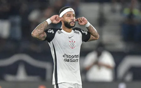 CORINTHIANS EMPATA COM GOL DE MEMPHIS E RETORNO DE YURI ALBERTO