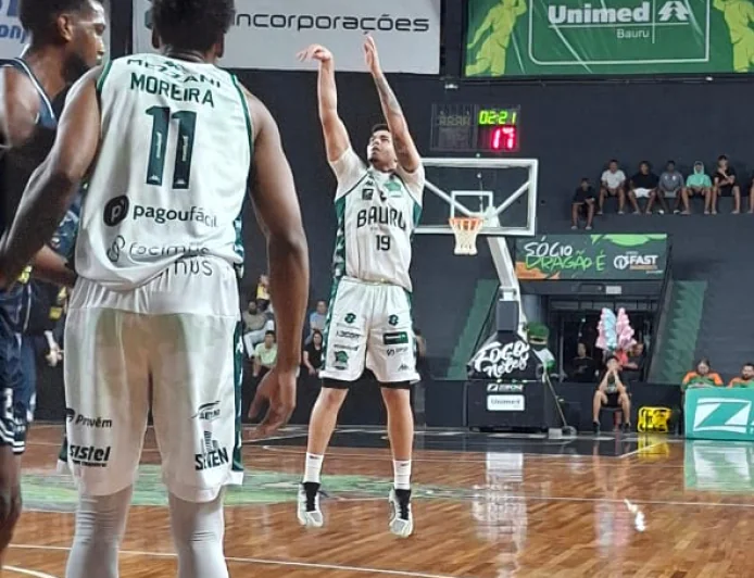 BAURU BASKET SEGUE INVICTO JOGANDO NO GINÁSIO PANELA DE PRESSÃO