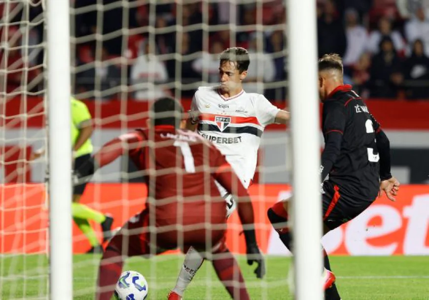 SÃO PAULO VENCE E COLA NO G4 DO BRASILEIRÃO