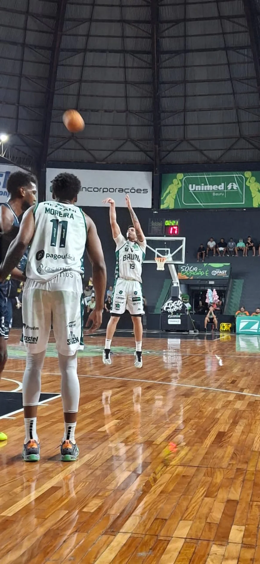 BAURU BASKET SEGUE INVICTO JOGANDO NO GINÁSIO PANELA DE PRESSÃO