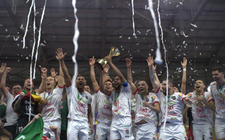 Atlântico Erechim vence Magnus em Sorocaba e fatura o bi da Copa do Brasil de Futsal